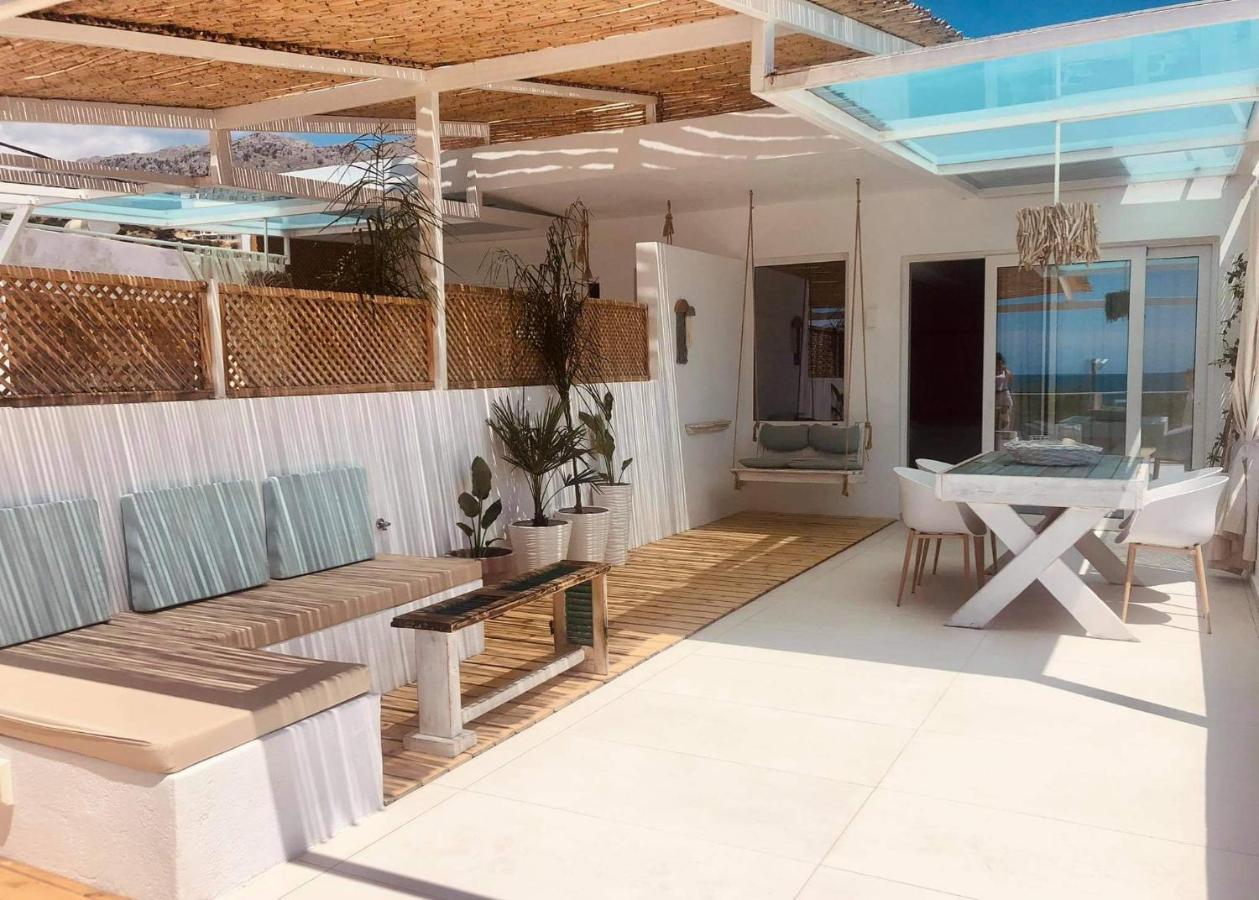 Notus Suites ปลาเกียส ภายนอก รูปภาพ