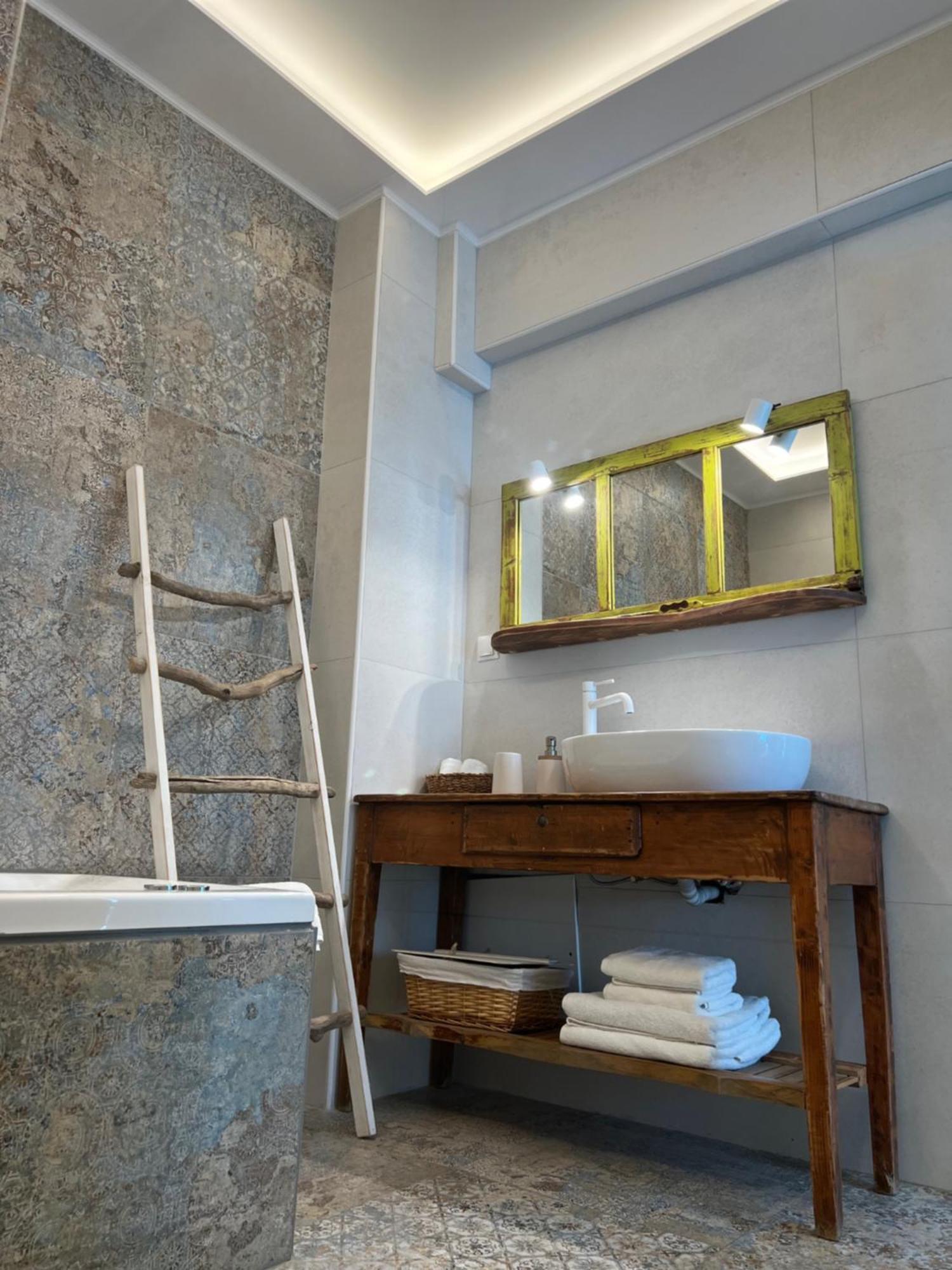 Notus Suites ปลาเกียส ภายนอก รูปภาพ