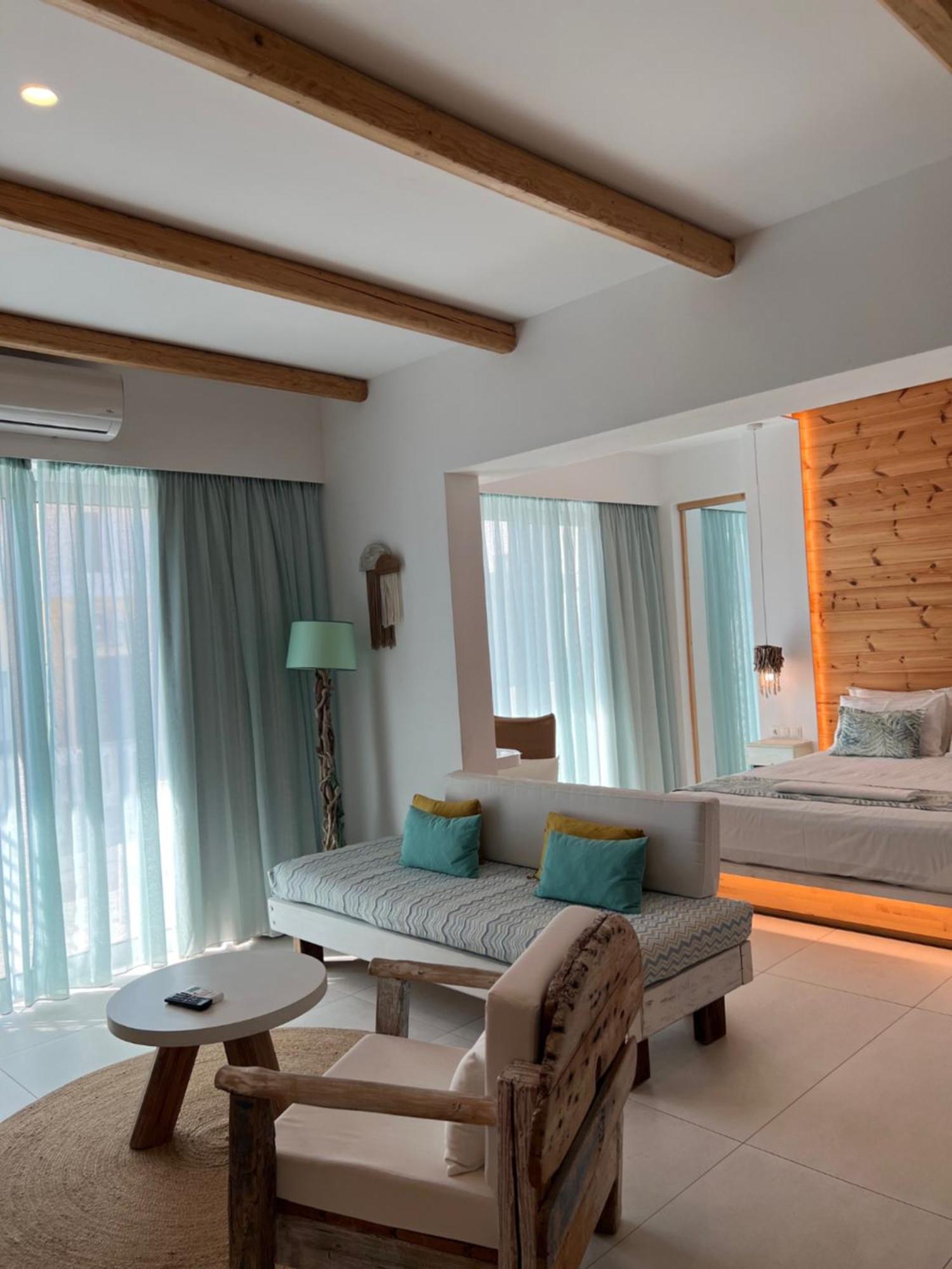 Notus Suites ปลาเกียส ภายนอก รูปภาพ